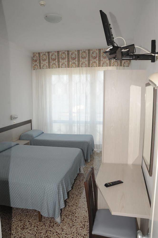 Hotel Europa Gabicce Mare Exteriér fotografie